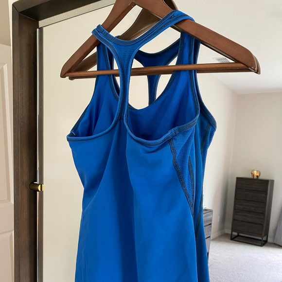 Nike Dri-Fit Athletic Tank, Built-In Self Bra - Picture 3 of 3